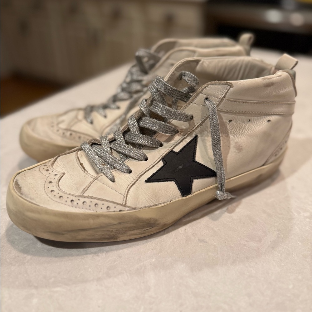 Golden goose sneakers size 39 with box